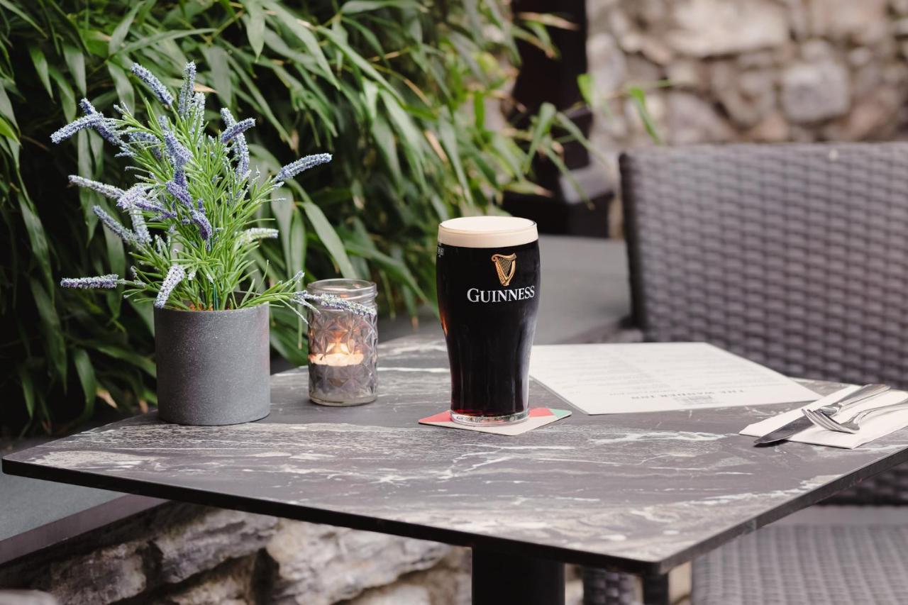 The Wander Inn Bar & Accommodation Kenmare Exterior foto